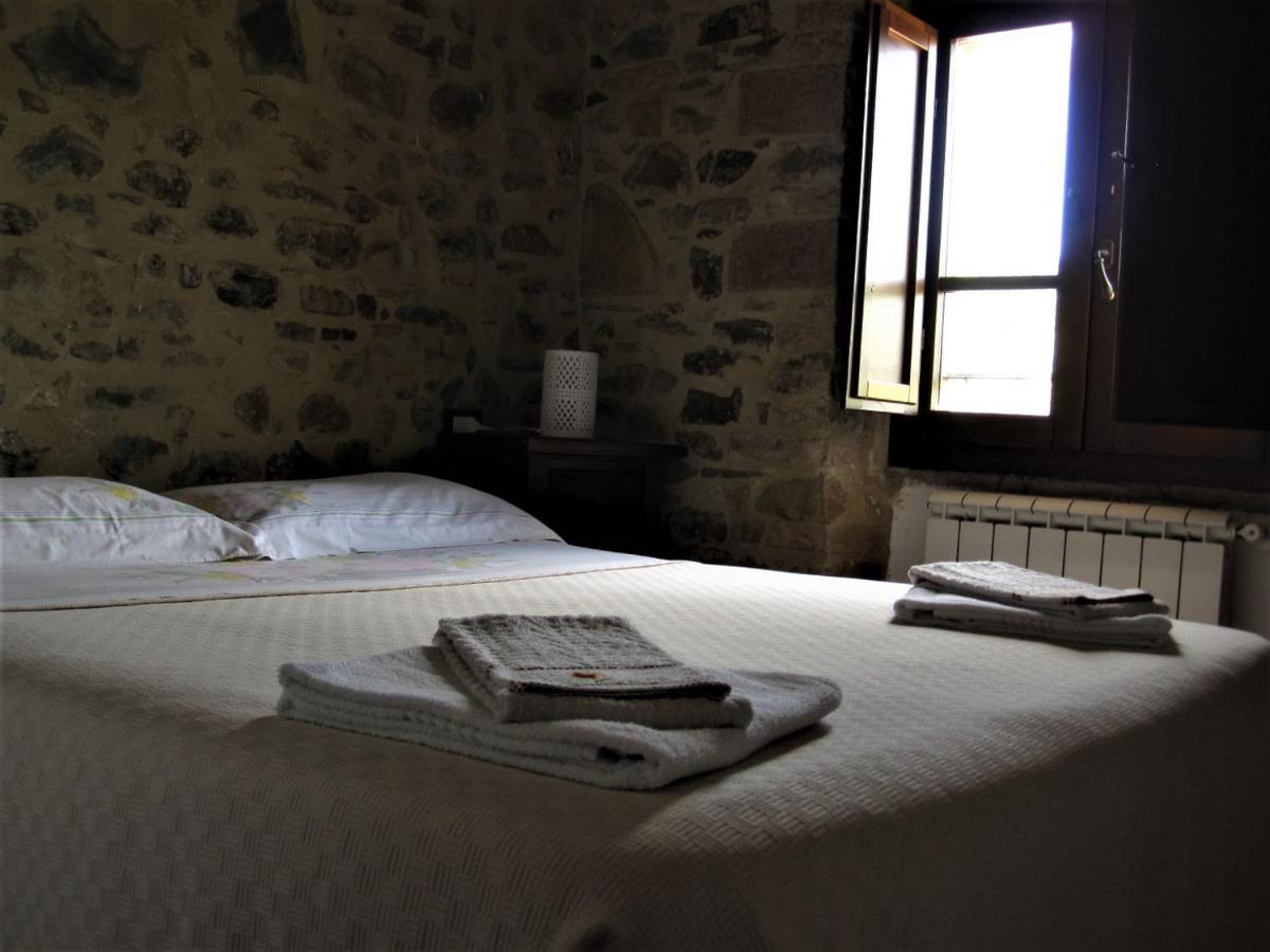 La Pietra Rara B&B Монтоне Екстериор снимка