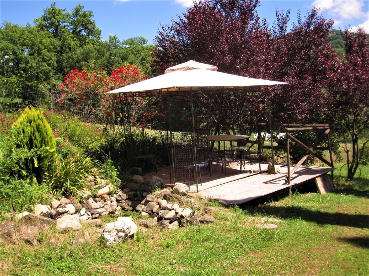La Pietra Rara B&B Монтоне Екстериор снимка